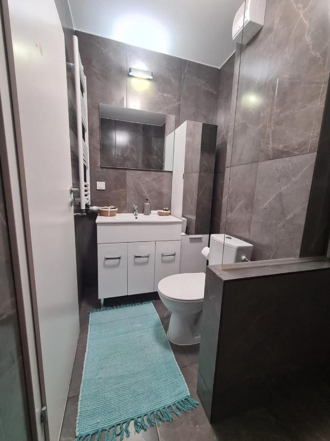 Christopher Apartment Oradea Εξωτερικό φωτογραφία