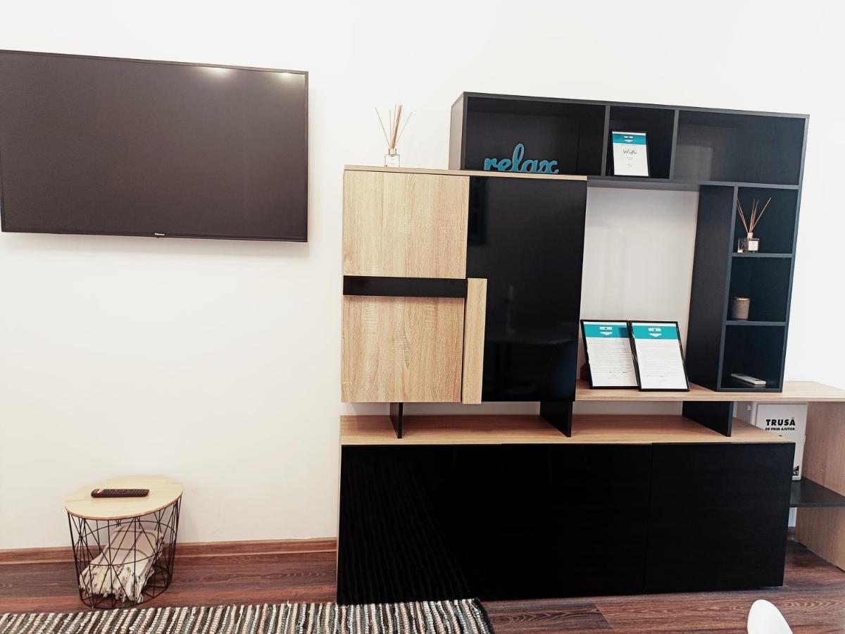 Christopher Apartment Oradea Εξωτερικό φωτογραφία